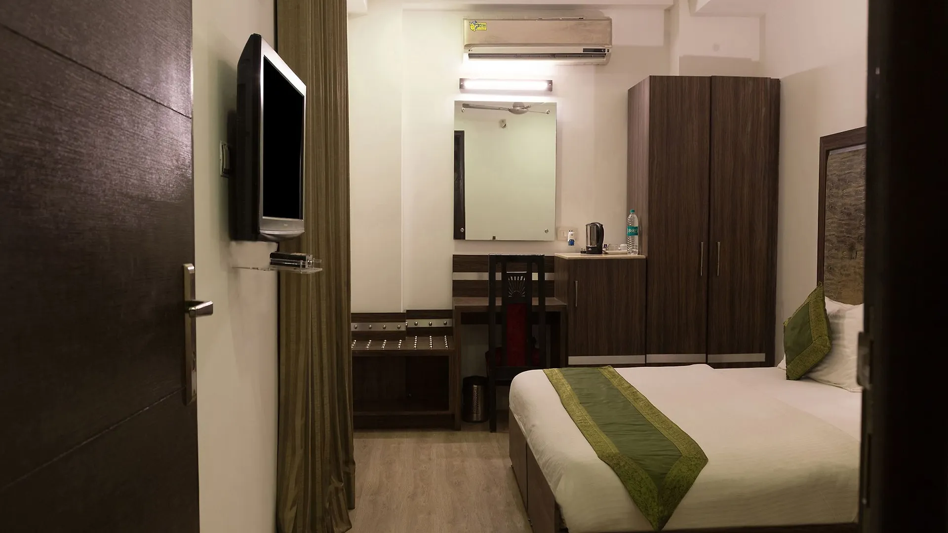 Sun Villa Gurgaon 3*,